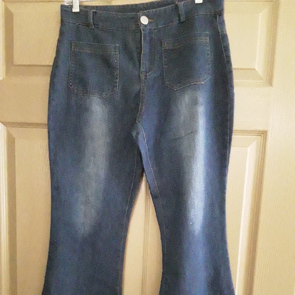 Women's  70's High waisted Retro Bell Bottoms.